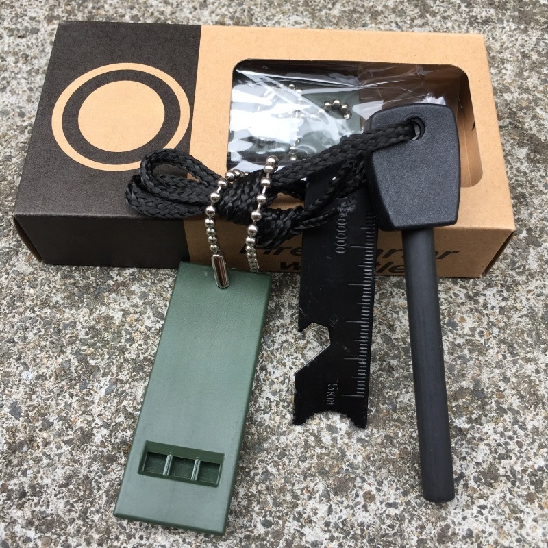Ferro Rod Striker - Kit di Sopravvivenza per Accendere il