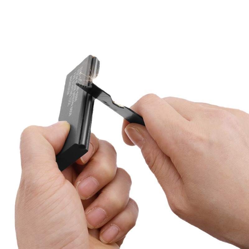 Ferro Rod Striker - Blocco di magnesio per sopravvivenza all'aperto