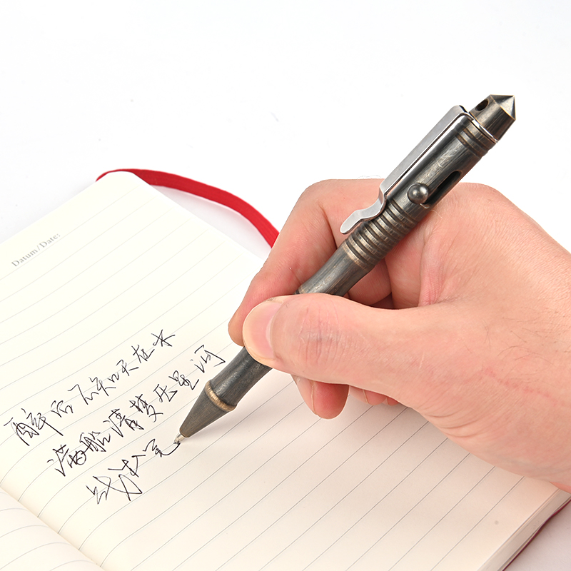Penna tattica in ottone di alt - Pen Tactical Glass recensione e prezzo