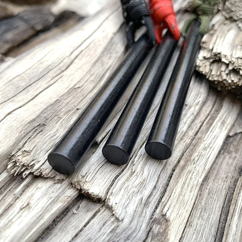 Accendifuoco di Sopravvivenza  - Ferro Rod Striker recensione e prezzo
