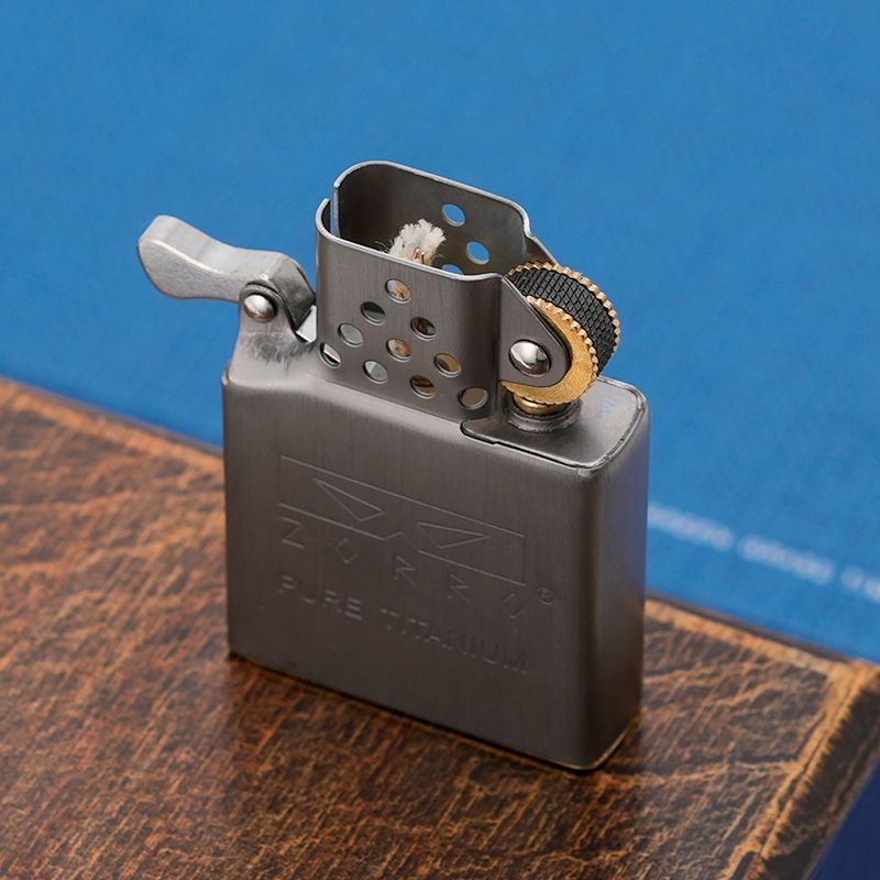 Accendino ZORRO di Seconda Gen - Lighter Insert Zippo recensione e prezzo
