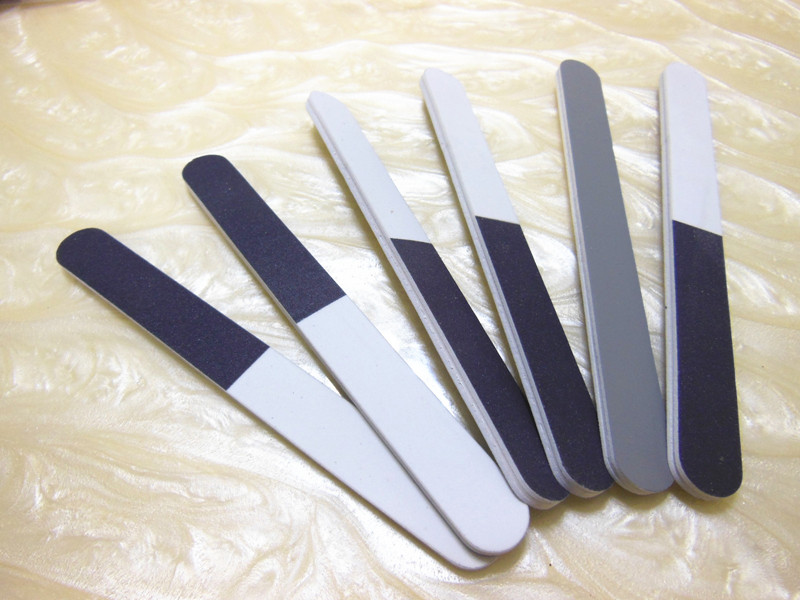 Set di 20 Lime per Unghie a 3  - Nail File Titanium recensione e prezzo